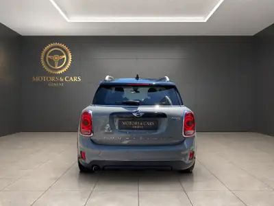 MINI Countryman Cooper ALL4 — SUV compact dynamique, 4x4 intégral et très bien équipé — Innenraum