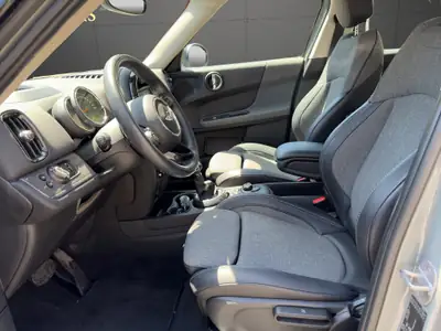 MINI Countryman Cooper ALL4 — SUV compact dynamique, 4x4 intégral et très bien équipé — Miniatur 10