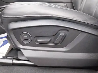 Audi SQ7 4.0 V8 TFSI — SUV sportif 507 ch, 75'000 km seulement — Miniatur 13
