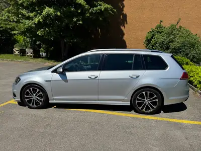 VW Golf Variant 1.4 TSI 150 — Break performant, équipement premium, sans accident — Miniatura 10