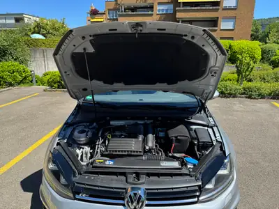 VW Golf Variant 1.4 TSI 150 — Break performant, équipement premium, sans accident — Miniatura 16