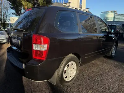 Kia Carnival 2.9 CRDi Trend — Monospace 7 places, diesel robuste et spacieux — intérieur
