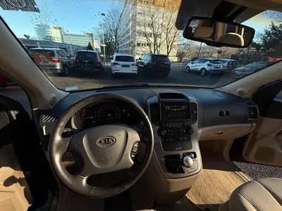 Kia Carnival 2.9 CRDi Trend — Monospace 7 places, diesel robuste et spacieux — Miniature 8