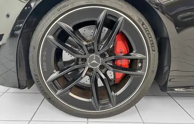 Mercedes-Benz E 53 AMG Coupé 4MATIC+ — Coupé sport haute performance, 61'000 km — dettaglio