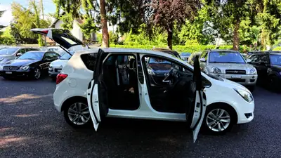 Opel Meriva 1.4 Turbo Drive 2016 — Monospace compact économe, 80 000 km — Miniature 8