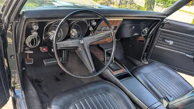Chevrolet Camaro 1968 — Cabriolet mythique, moteur V8 puissant, 46'000 km — Miniature 7