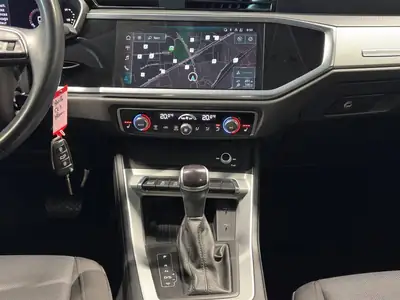 Audi Q3 Sportback 35 TFSI — SUV coupé élégant, 56 000 km, transmission S-tronic — Miniatura 14