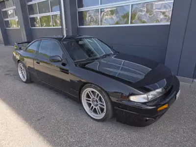 Nissan 200 SX 2.0 16V — Coupé sportif Rocketbunny Widebody, préparation Street & Track — côté