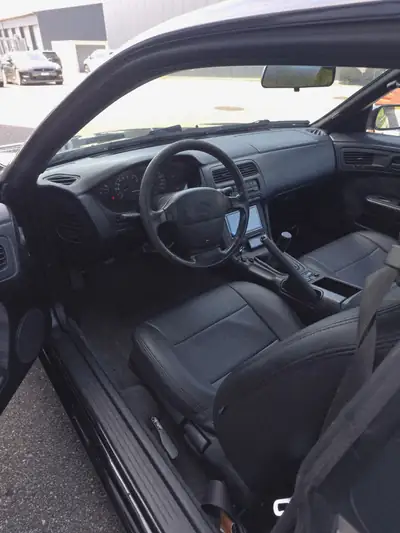 Nissan 200 SX 2.0 16V — Coupé sportif Rocketbunny Widebody, préparation Street & Track — tableau de bord