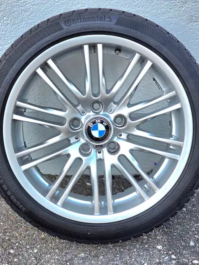 BMW M3 E46 SMG II 2003 — Coupé sportif de légende, unfallfrei et impeccablement conservé — Miniatura 18