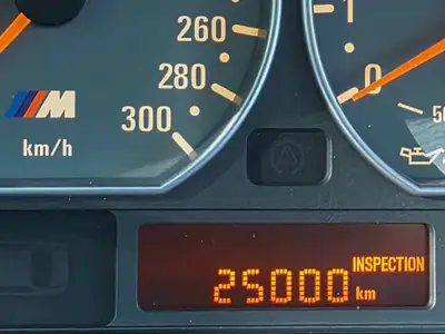 BMW M3 E46 SMG II 2003 — Coupé sportif de légende, unfallfrei et impeccablement conservé — Miniatura 20