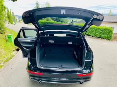 Audi Q5 3.0 V6 TDI Quattro — SUV premium diesel, sans accident, 8 pneus — Miniature 9