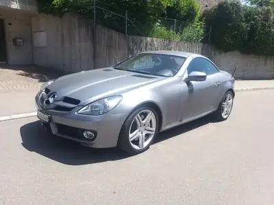 Mercedes-Benz SLK 350 — Cabriolet sportif 305 ch, très bon état, peu kilométré — vue extérieure