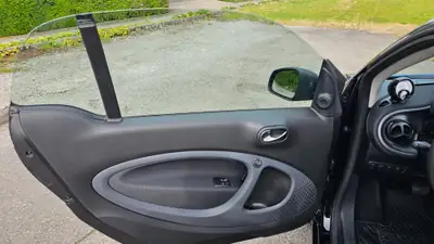 Smart Fortwo 0.9 Passion Twinamic — Citadine agile et économe, 56 000 km seulement — Miniature 10
