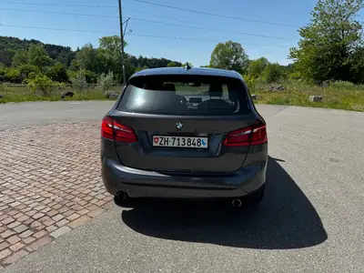 BMW 220 Active Tourer xDrive — Monospace polyvalent diesel, entretien complet récent — cruscotto