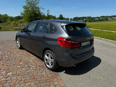 BMW 220 Active Tourer xDrive — Monospace polyvalent diesel, entretien complet récent — dettaglio