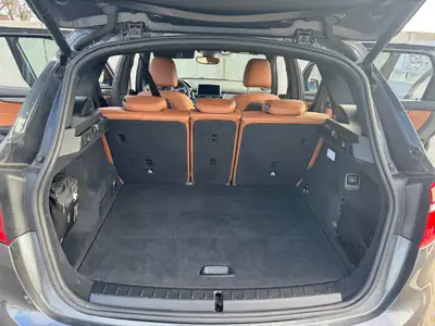 BMW 220 Active Tourer xDrive — Monospace polyvalent diesel, entretien complet récent — Miniatura 11