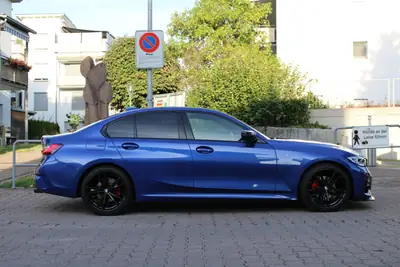 BMW 320d xDrive M Sport — Diesel hybride mild, 87000 km, traction intégrale — arrière
