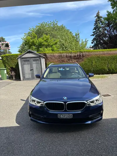 BMW 540i xDrive Sport Line — Break premium 340 ch, tires neuves et sans sinistre — Miniatura 8