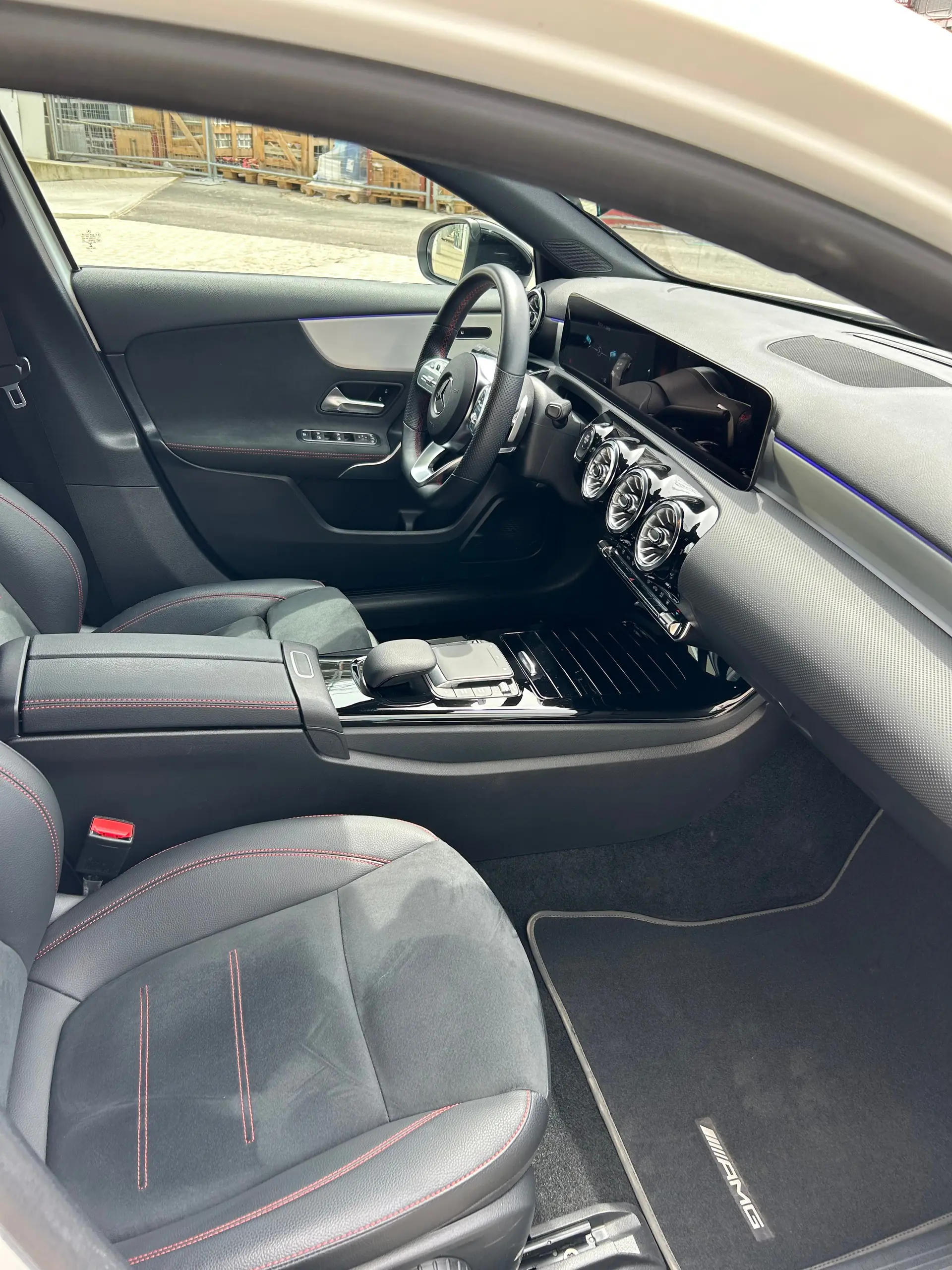 Mercedes-Benz Classe A 2022 occasion Bottmingen — 4