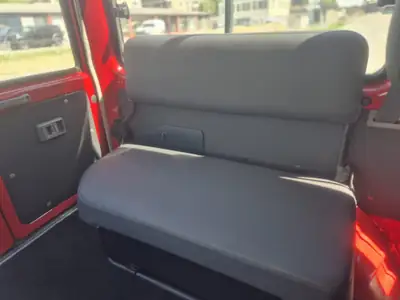 Toyota Land Cruiser 4.2 D HZJ 71 — Légende du tout-terrain, fiabilité inébranlable — tableau de bord