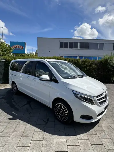 Mercedes-Benz V 250 d BlueTec — Monospace premium 4x4, 6 places confort — vista esterna