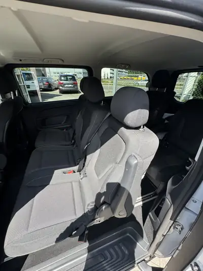 Mercedes-Benz V 250 d BlueTec — Monospace premium 4x4, 6 places confort — dettaglio
