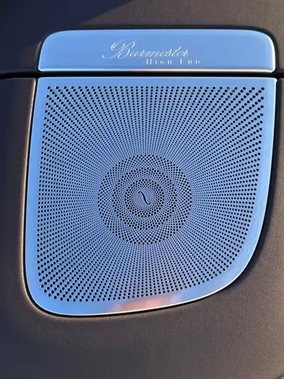 Mercedes-Benz S 63 AMG Cabriolet — 612 ch, 4MATIC+, blanc métallisé 2020 — Miniature 8
