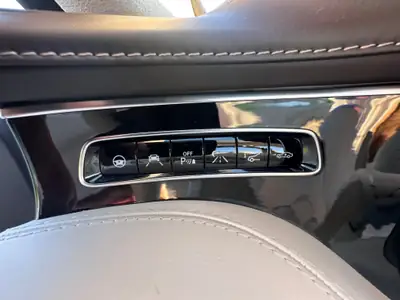 Mercedes-Benz S 63 AMG Cabriolet — 612 ch, 4MATIC+, blanc métallisé 2020 — Miniature 9
