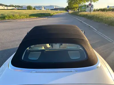 Mercedes-Benz S 63 AMG Cabriolet — 612 ch, 4MATIC+, blanc métallisé 2020 — Miniature 18