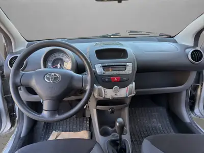 Toyota Aygo 1.0 Linea Terra 2008 — Citadine fiable, embrayage neuf et révision à jour — Thumbnail 14