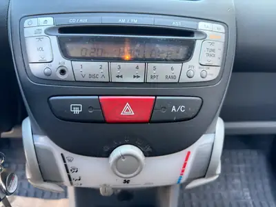 Toyota Aygo 1.0 Linea Terra 2008 — Citadine fiable, embrayage neuf et révision à jour — Thumbnail 15