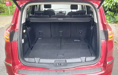 Ford S-MAX 2.0 TDCi 180 Vignale — Monospace 4x4 premium, 7 places confort — Thumbnail 18