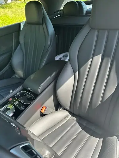Bentley Continental 4.0 V8 S — Cabriolet luxe, 25'000 km, sans sinistre — Miniature 11