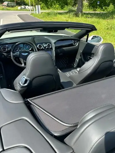 Bentley Continental 4.0 V8 S — Cabriolet luxe, 25'000 km, sans sinistre — Miniature 10