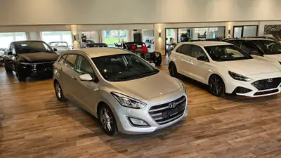 Hyundai i30 Wagon 1.6 CRDi — Monospace diesel robuste, 82'000 km, équipement premium — détail