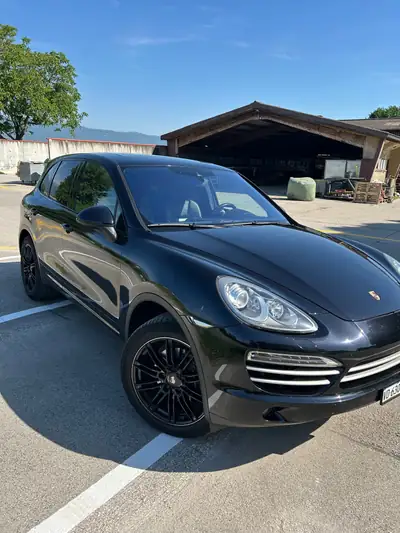 Porsche Cayenne 3.0 V6 TDI — SUV premium diesel, 195'000 km, sans sinistre — arrière