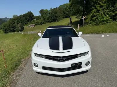 Chevrolet Camaro 6.2 V8 Cabriolet — Muscle car mythique, 432 ch sans compromis — interni