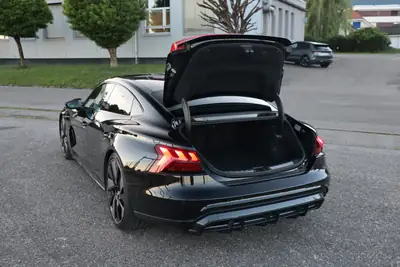 Audi e-tron GT quattro — Le Gran Turismo électrique haute performance — Miniature 7