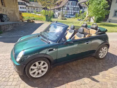MINI Cabrio 2007 — Décapotable iconique, moteur 1.6L essence dynamique — vista posteriore