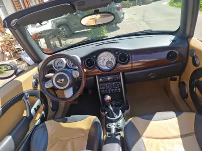 MINI Cabrio 2007 — Décapotable iconique, moteur 1.6L essence dynamique — cruscotto
