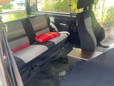 Jeep Cherokee 1982 — Légende tout-terrain avec 46 000 km, automata fiable — interni