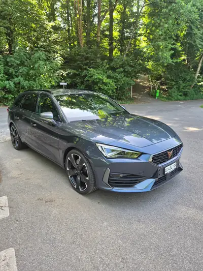 CUPRA Leon 2.0 TSI 310 4Drive — Break sportif 310 ch, garantie jusqu'à 2029 — interior