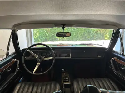 Opel Commodore A 1971 — Coupé sportif vintage, exemplaire historique sans sinistre — cruscotto