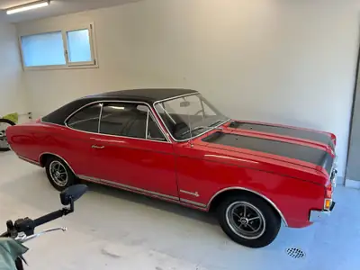 Opel Commodore A 1971 — Coupé sportif vintage, exemplaire historique sans sinistre — Miniatura 16