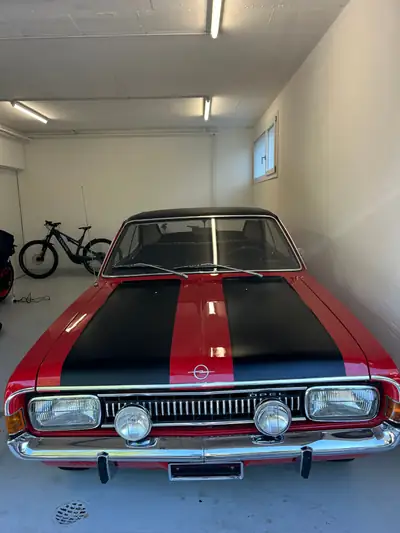 Opel Commodore A 1971 — Coupé sportif vintage, exemplaire historique sans sinistre — Miniatura 17