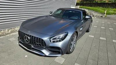 Mercedes-AMG GT Cabriolet — Roadster haute performance, 19 320 km, finition Mattlack — vue extérieure