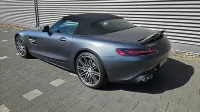 Mercedes-AMG GT Cabriolet — Roadster haute performance, 19 320 km, finition Mattlack — tableau de bord