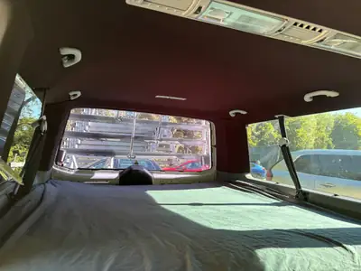 VW T5 Camper Allrad — Minibus 8 places tout-terrain, diesel robuste et spacieux — cruscotto