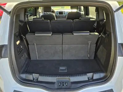 Ford S-MAX 2.0 TDCi ST-Line AWD — Monospace 7 places, traction intégrale, moteur diesel — tableau de bord